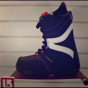 Brand New Burton Snowboard boots